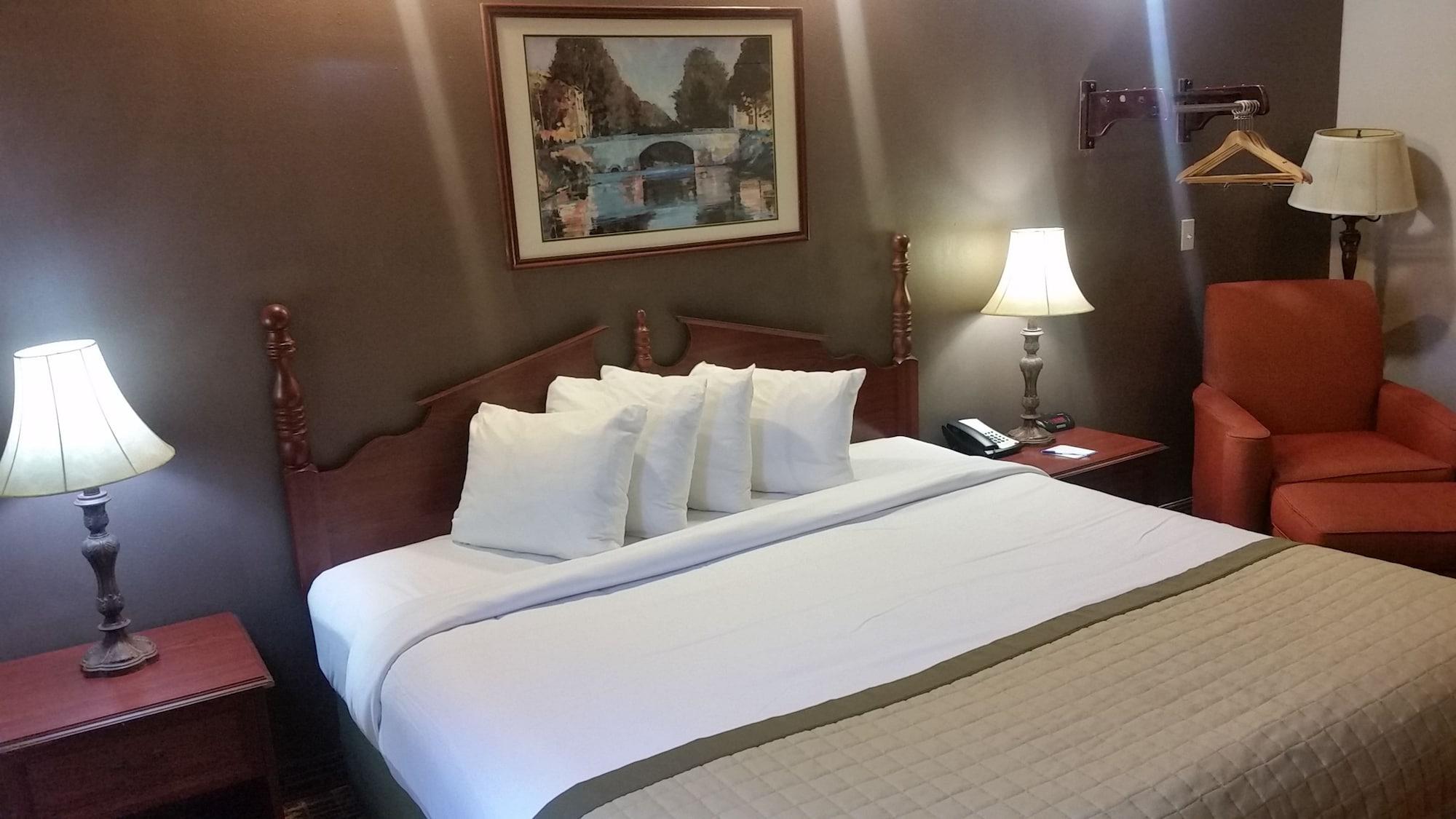 מלון Baymont By Wyndham Lafayette Airport מראה חיצוני תמונה